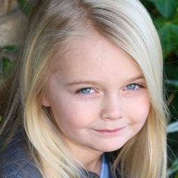 Ocean James 飾演 Young Becca