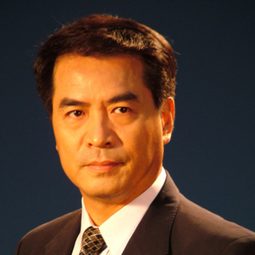 Liao Jingsheng 飾演 