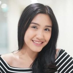 Luna Sabrina - Mantra Surugana演員 飾演Fey