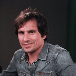 羅德里戈·特里安納 - 終極罰球導演