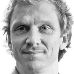 Endre Hellestveit 飾演 Anders