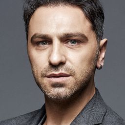 Serdar Orçin 飾演 