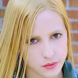 Kathleen Mackey 飾演 Rachel Parsons