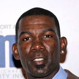 Michael Finley - 諾維茨基：完美的投籃演員 飾演Self