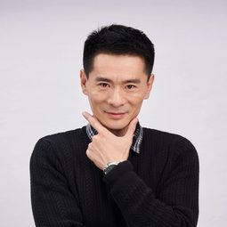 Jianbing Wang 飾演 Wan Zhao Quan