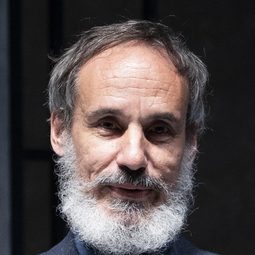 Francesc Garrido 飾演 