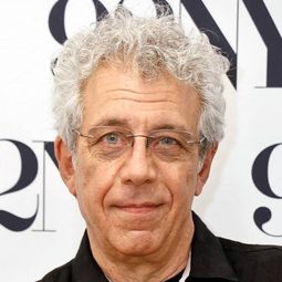 艾瑞克·柏格森 飾演 Self