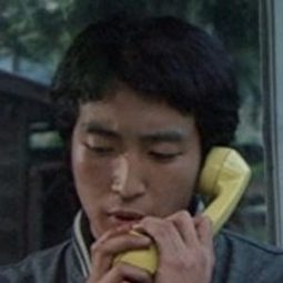 本間優二 飾演 Pfc. Yajima