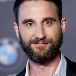 丹尼·羅維拉 飾演 Rafa