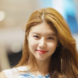 Yoo Ji-Hyun - 惡爸警探演員 飾演secret mistress of CEO Jo