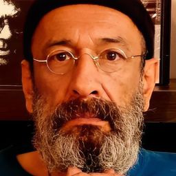 Behzad Dorani 飾演 Fallah