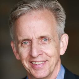 Robert Joy - 千萬別抬頭演員 飾演Congressman Tenant