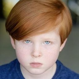 格雷森紐頓 - 蘇斯博士：史尼奇演員 飾演Petey (voice)