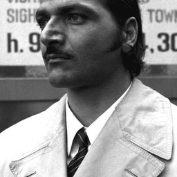 Omero Capanna - 米蘭九口徑演員 飾演Couriers Supervisor