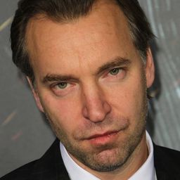 曼斯·馬林 - 暴風雨導演