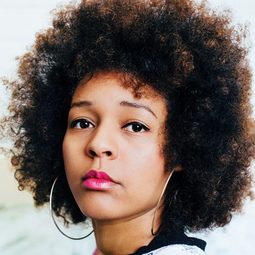 Sonya Lindfors 飾演 Tarja