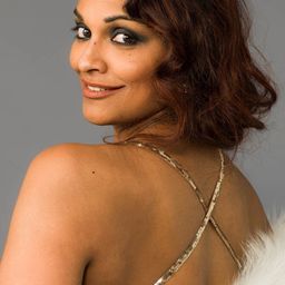 Danielle de Niese 飾演 Poppea