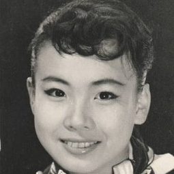 桑野みゆき 飾演 