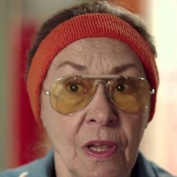 Bri Fiocca 飾演 Senhora Assalto