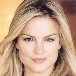 Heidi Marnhout 飾演 Jennifer 'Jenny' Wheeler