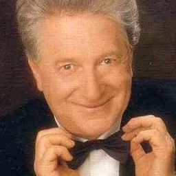 Gianfranco D'Angelo 飾演 insegnante Filippo