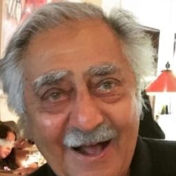 John Doumanian - 愛情摩天輪演員 飾演Ruby's Bartender