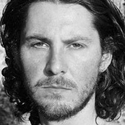 William Mickleburgh 飾演 William, The Instructor