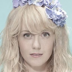 Charlotte Kate Fox - 名探偵キャサリン2 〜消えた相続人〜演員 飾演Katherine Turner