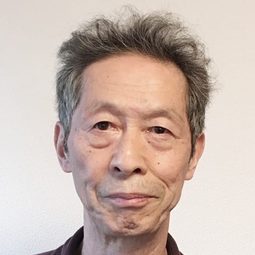 田村泰二郎 - テレビばかり見てると馬鹿になる演員 飾演Mado Akeru