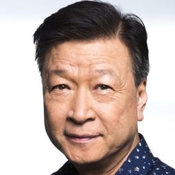 馬泰 飾演 Hua Zhou