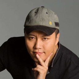 閆非 - 抓娃娃導演