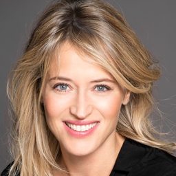 瑪塔·拉臘德 飾演 