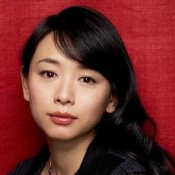 裕木奈江 - 雷克雅未克鯨魚大屠殺演員 飾演Endo