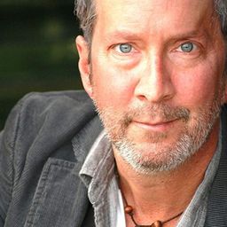 Don Stallings - 兄弟情演員 飾演Freddie Unk