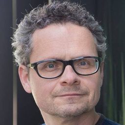 Stefan Puntigam - Born to Dance演員 飾演Ferency