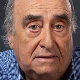 Júlio Cardoso 飾演 Carrero Blanco