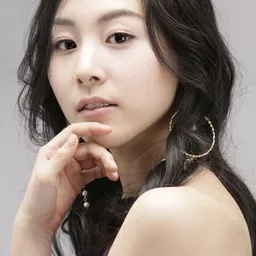 金賀恩 飾演 woman who committed suicide