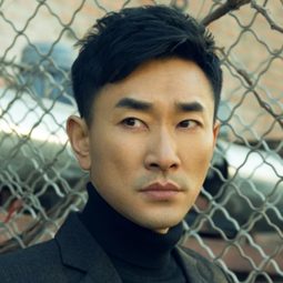 Li Tianye 飾演 Rescue Leader