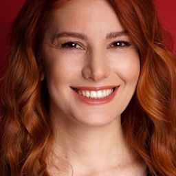 Bahar Yanılmaz 飾演 
