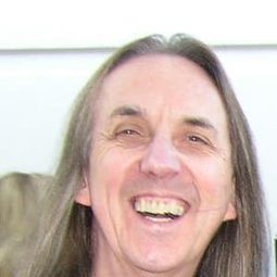 Chris Stainton - Eric Clapton - Live in Hyde Park演員 飾演Himself - Keyboards