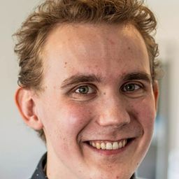 Marcuz Jess Petersen 飾演 