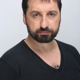 Gera Sandler - 亞細亞閃亮人生演員 飾演Stas