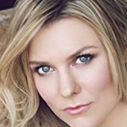 費歐娜·哈汀漢 - 妖怪島演員 飾演Veronica (voice)