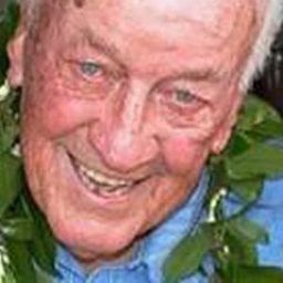 Norman Vincent McLafferty - 超級戰艦演員 飾演Old Salt