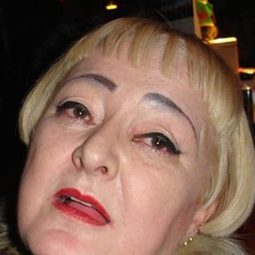 Olga Baïdar-Poliakoff 飾演 Tante Olga