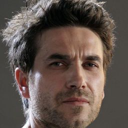 馬辛·多洛辛斯基 飾演 Concert Manager