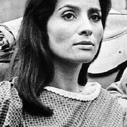 Pilar Pellicer 飾演 Gloria