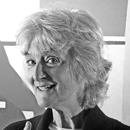 Caroline Blakiston - Elephants Can Remember演員 飾演Julia Carstairs