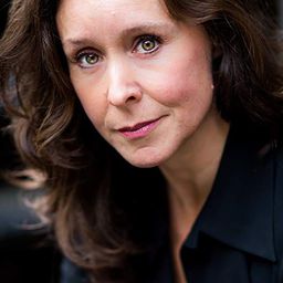 France Perras 飾演 Carla (voice)