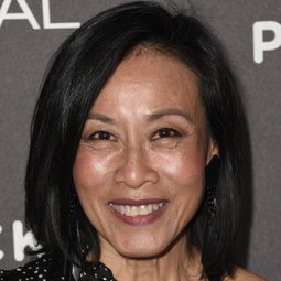 Tan Kheng Hua 飾演 Mrs. Lee (voice)